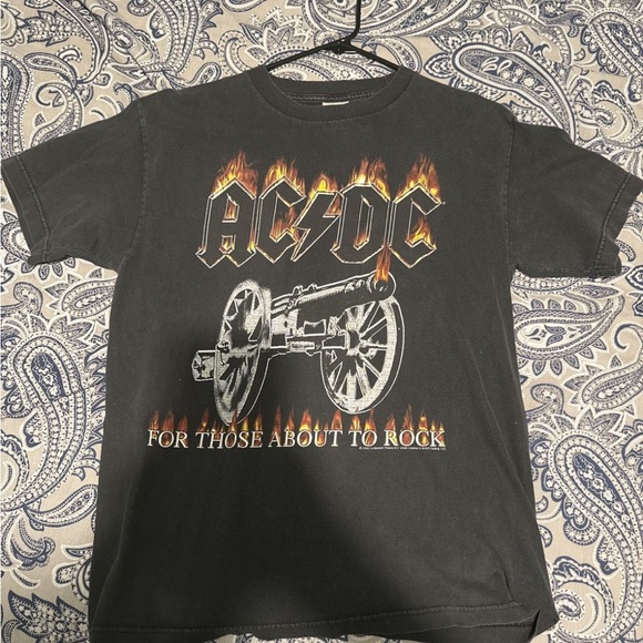 (Vintage) AC/DC T-shirt size m - Picture 1 of 3